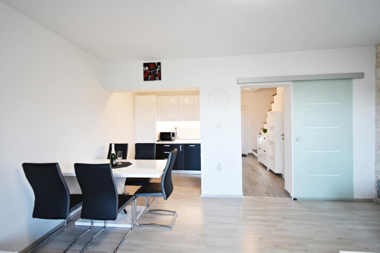Apartman Lukas Rabac Eksteriør billede